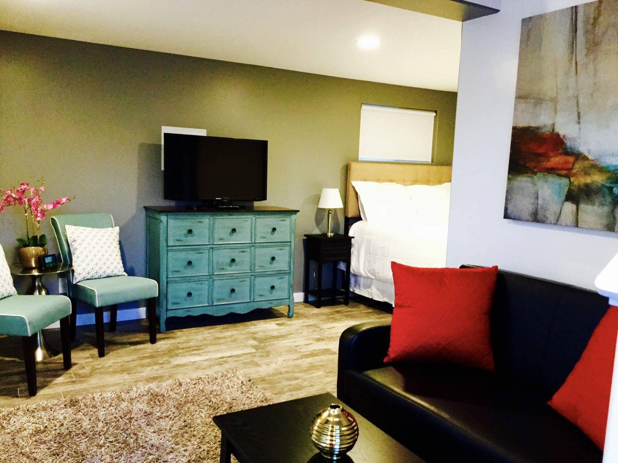 Inn New Haven Solvang