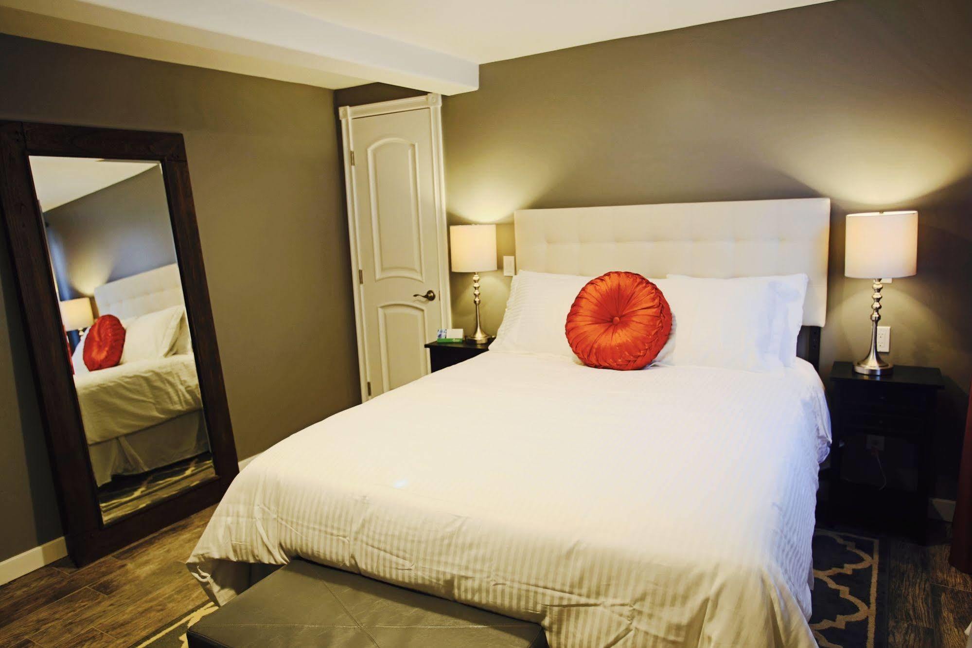 New Haven Inn 3*